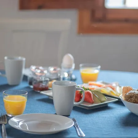 Sunny Vista Bed & Breakfast