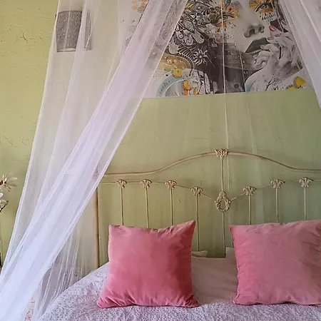 Sunny Vista Bed & Breakfast Pinoso